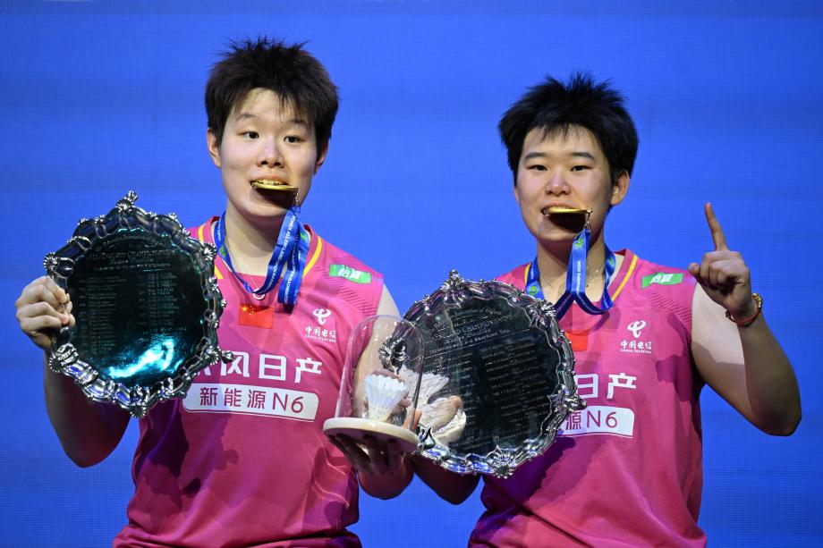 一站式AI创作-“圣坛”组合首夺全英赛冠军 成就超级1000赛大满贯